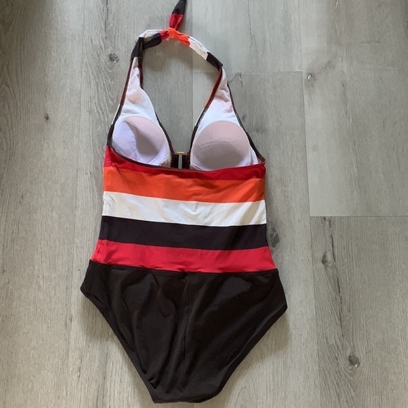 La Blanca Striped Multicolor brown orange One Piece SIZE 8 swimsuit halter‎ neck - Picture 9 of 9